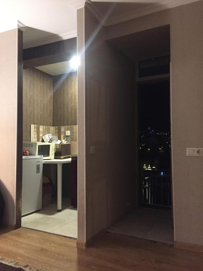 Lukyhome Tbilisi Eksteriør bilde
